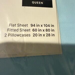 Que Light Blue Queen Sheet Set